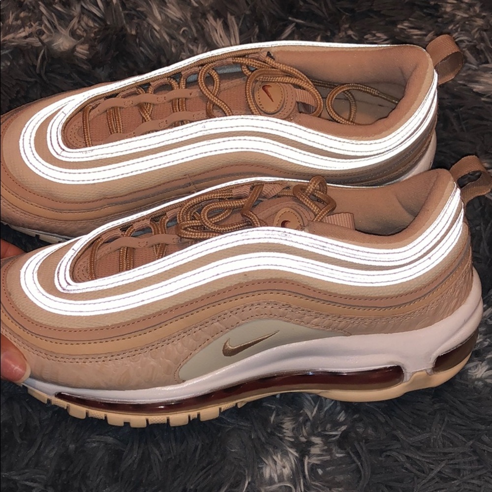 AirMax size 8.5
